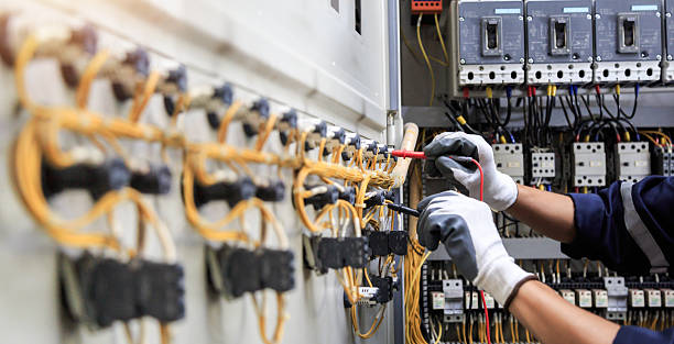 Professional Electrician technician working in Schulenburg, TX